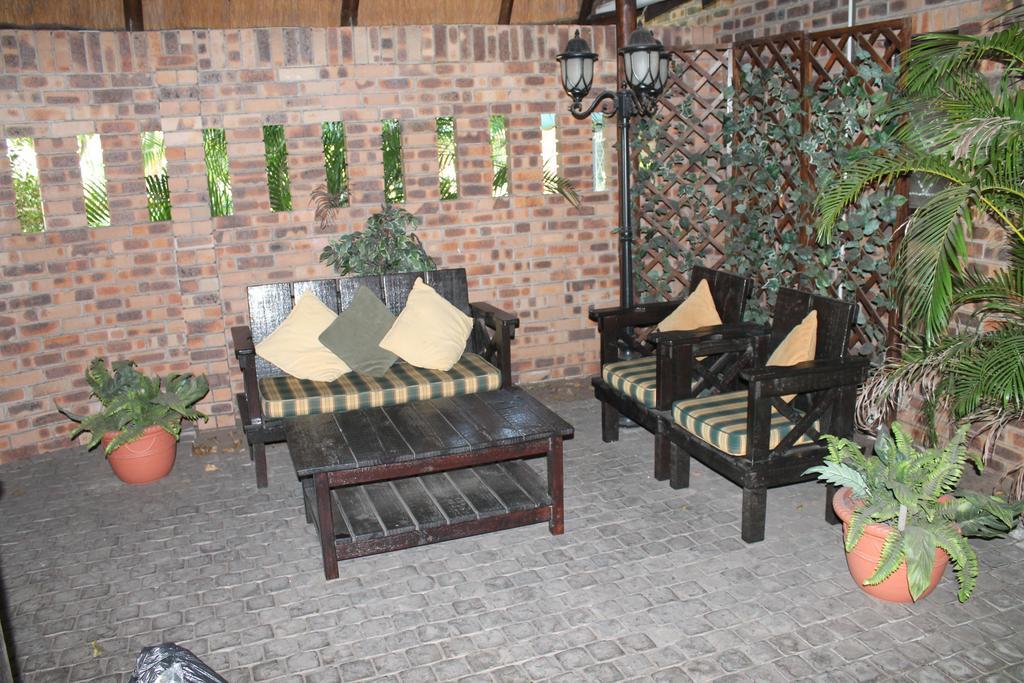 La Mer Lodge Richards Bay Extérieur photo