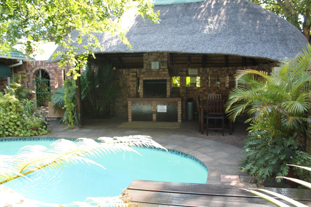 La Mer Lodge Richards Bay Extérieur photo